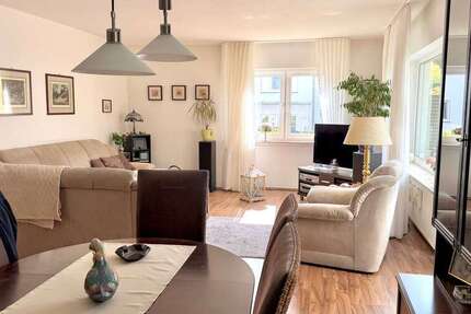 Wohnung Kelkheim - 2 Zimmer, 88 m&sup2;, 1.100&euro; | Angebot:27440572