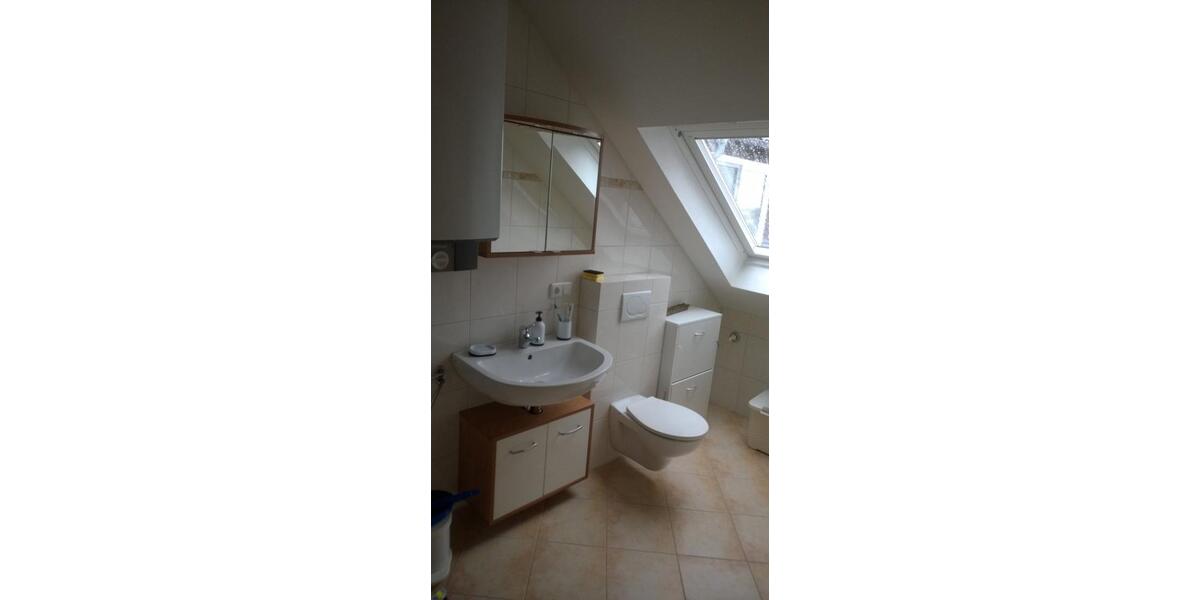 Dachgeschoßwohnung Coburg - 1 Zimmer, 26 m&sup2;, 310&euro; | Angebot:24860754