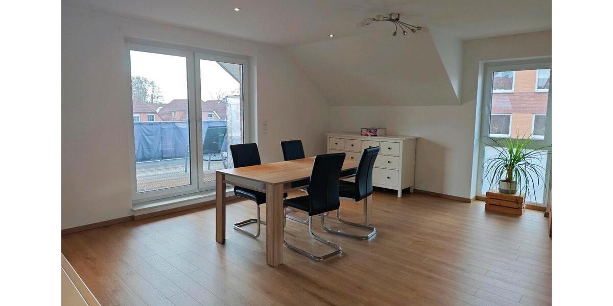 Einfamilienhaus Burgwedel - 3 Zimmer, 108 m&sup2;, 1.400&euro; | Angebot:25943360