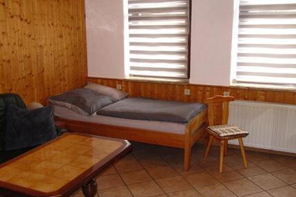 Wohnen auf Zeit Rodewisch - 2 Zimmer, 50 m&sup2;, 25&euro; | Angebot:25633032