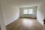 Erdgeschoßwohnung Hainichen - 3 Zimmer, 57 m&sup2;, 300&euro; | Angebot:22055182