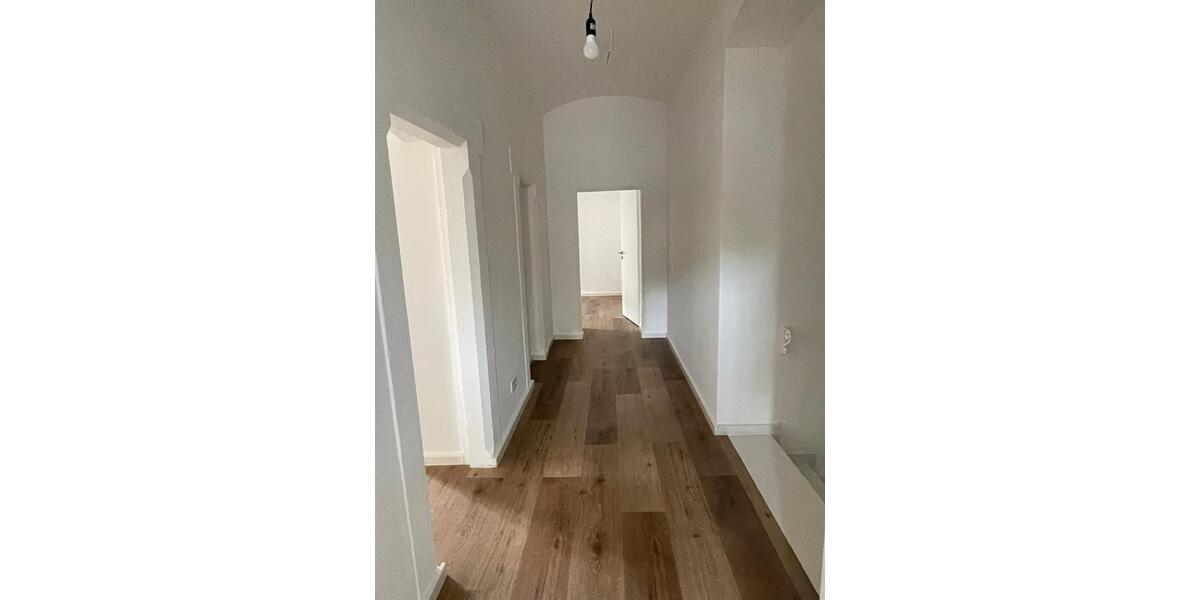 Erdgeschoßwohnung Arnsberg Rusch - 3 Zimmer, 154 m&sup2;, 1.300&euro; | Angebot:26645563