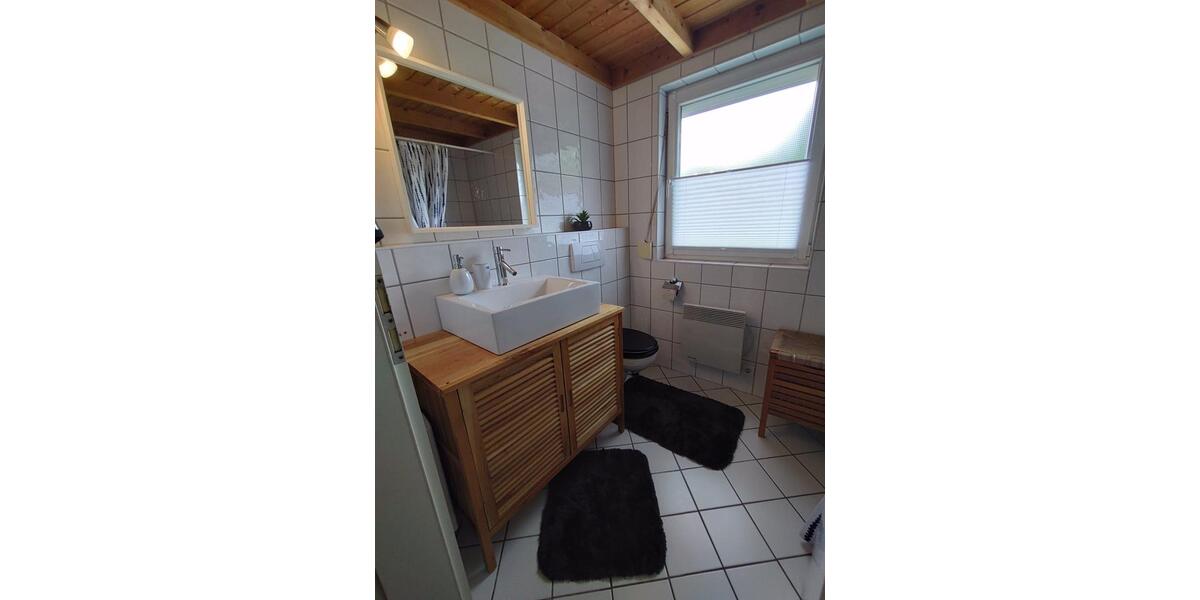 Wohnen auf Zeit Koblenz Bisholder - 3 Zimmer, 57 m&sup2;, 875&euro; | Angebot:24714148