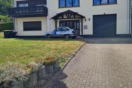 Haus Neunkirchen Heinitz - 4 Zimmer, 164 m&sup2;, 1.500&euro; | Angebot:27618901