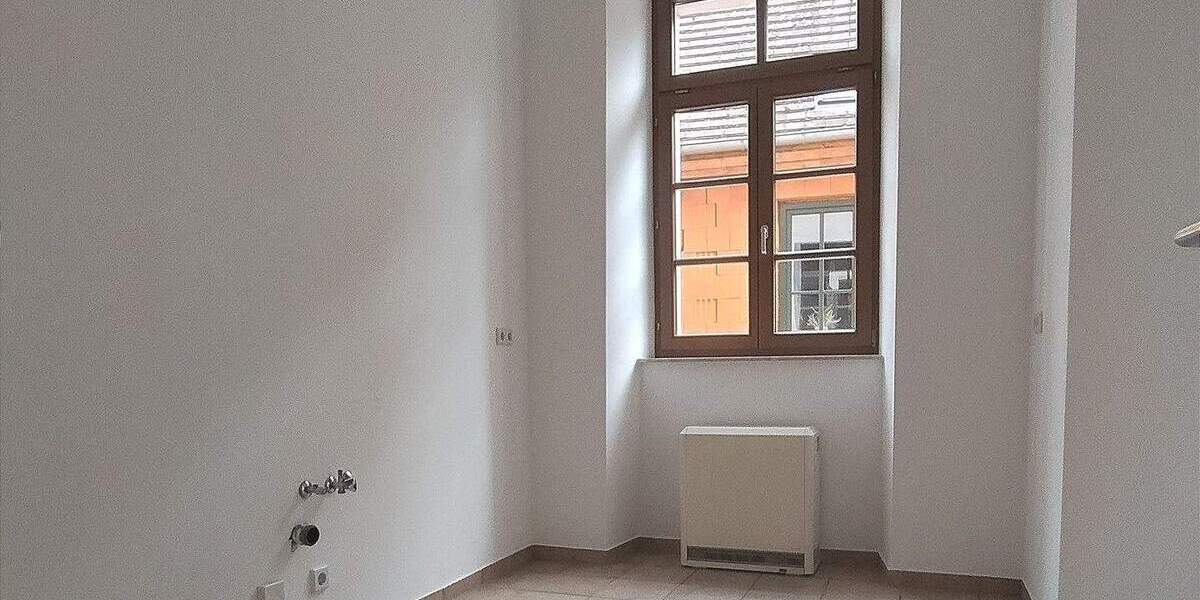 Etagenwohnung Bautzen - 4 Zimmer, 113 m&sup2;, 905&euro; | Angebot:25669791