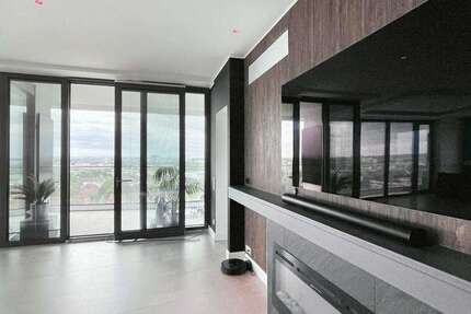 Wohnung zum Mieten in Frankfurt 5.900 € 180 m²