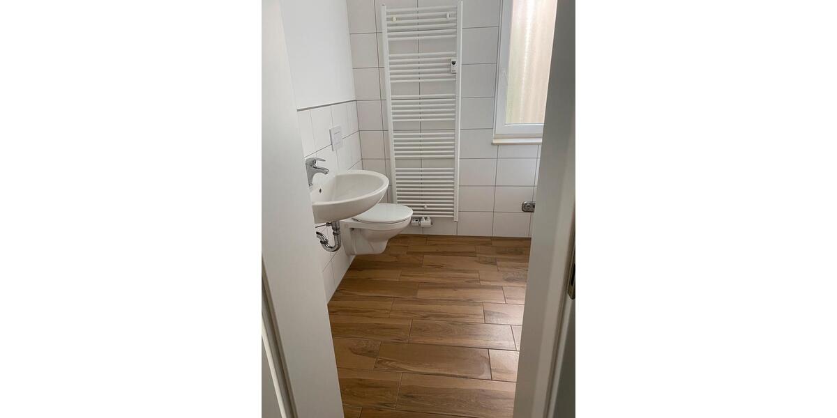 Etagenwohnung Eisenach - 1 Zimmer, 48 m&sup2;, 350&euro; | Angebot:25805247