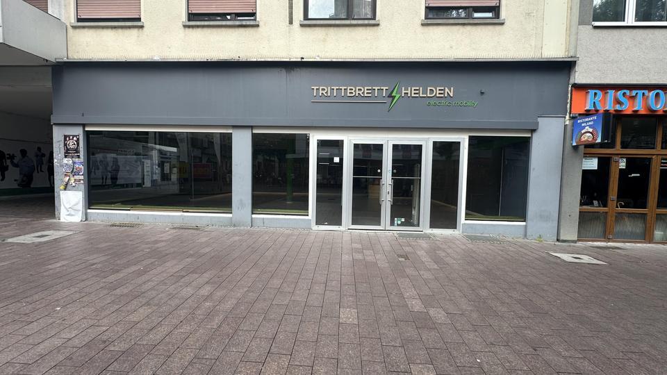 *** modernisierte Gewerbefläche in der Innenstadt zu vermieten ***