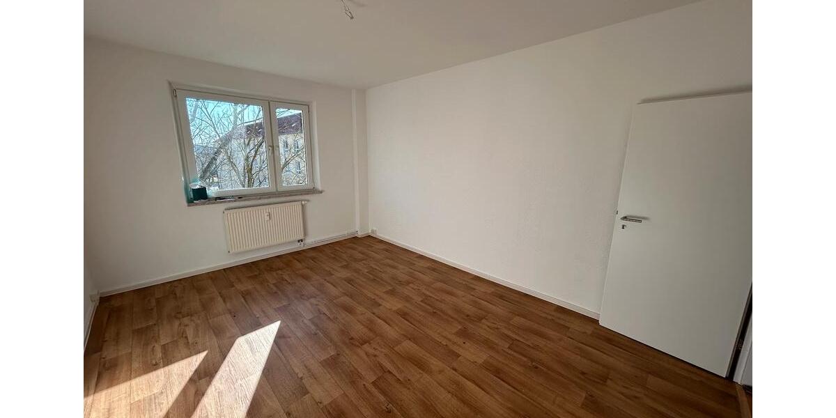 Etagenwohnung Aschersleben - 2 Zimmer, 51 m&sup2;, 295&euro; | Angebot:26279319