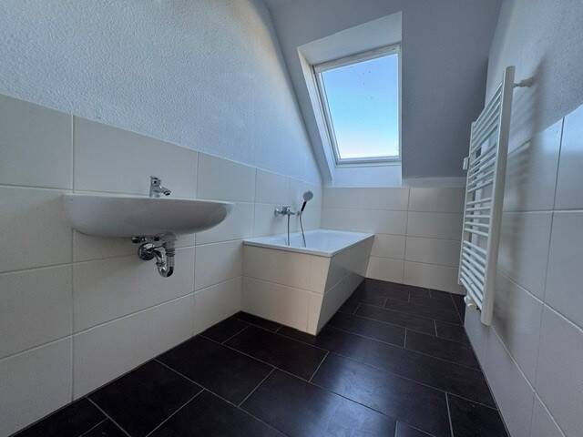 Etagenwohnung Chemnitz Schloßchemnitz - 5 Zimmer, 150 m&sup2;, 999&euro; | Angebot:26787449