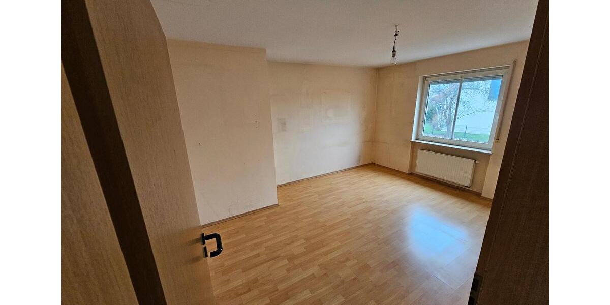 Renovierte 90m² 4-Zimmer Wohnung Münnerstadt nähe Sportgelände 4 zimmer