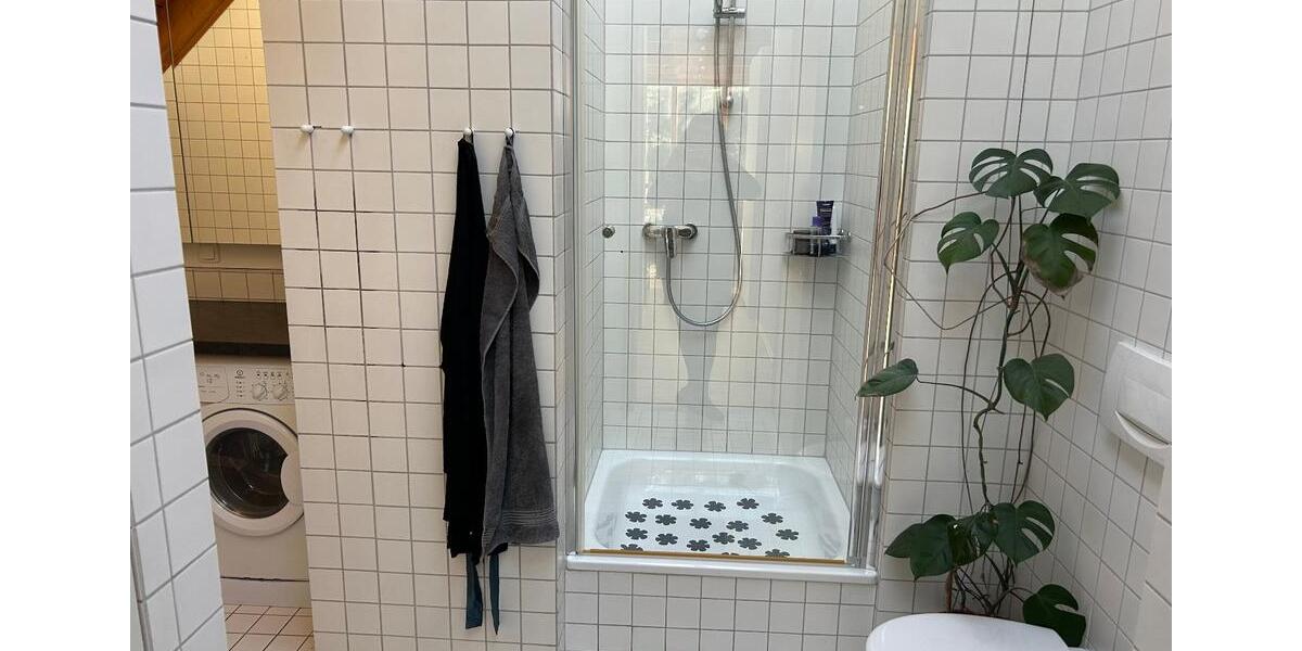 Wohnen auf Zeit Planegg - 1 Zimmer, 13 m&sup2;, 885&euro; | Angebot:25308882