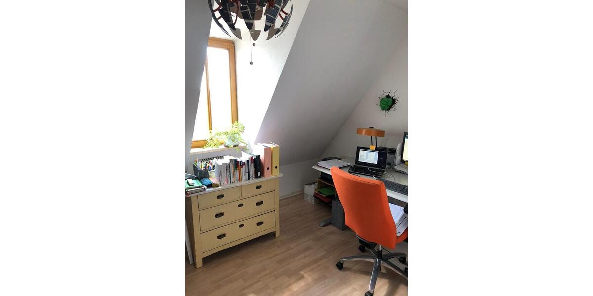Dachgeschoßwohnung Hilpoltstein - 3 Zimmer, 86 m&sup2;, 825&euro; | Angebot:25960591