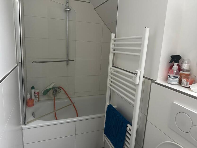 Ein Zimmer in 2-Zimmer WG mit Einbauküche in Mannheim