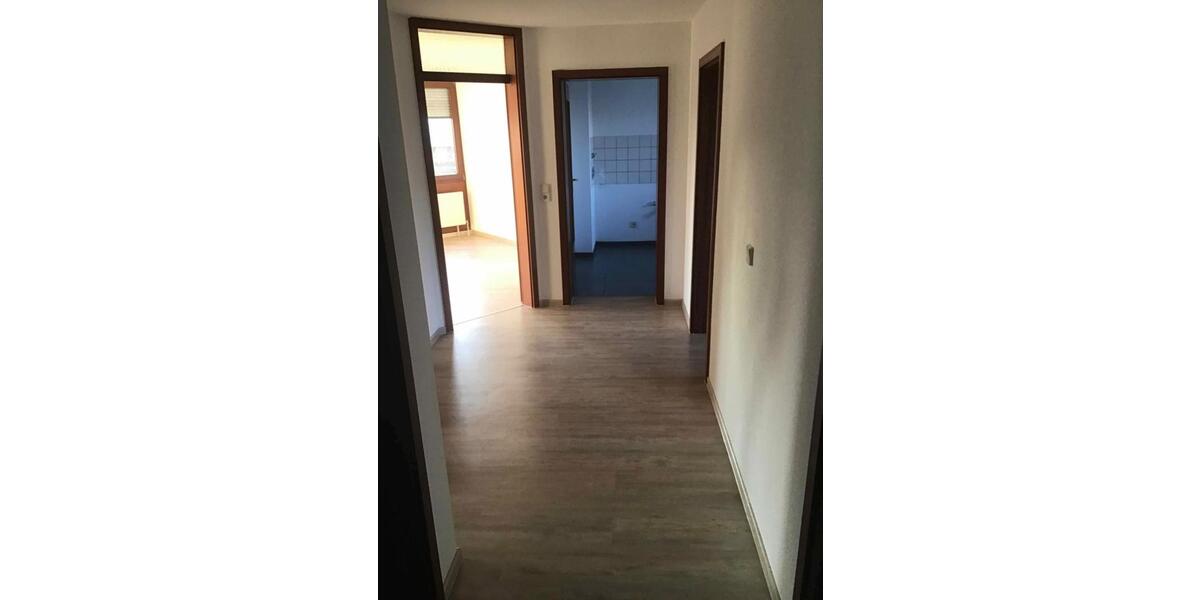 Etagenwohnung Heidenheim an der Brenz - 4 Zimmer, 89 m&sup2;, 890&euro; | Angebot:25589638