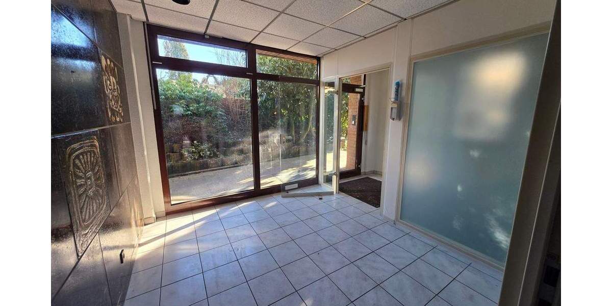 Gewerbeobjekt Velbert Mitte - 7 Zimmer, 210 m&sup2;, 1.600&euro; | Angebot:25774765