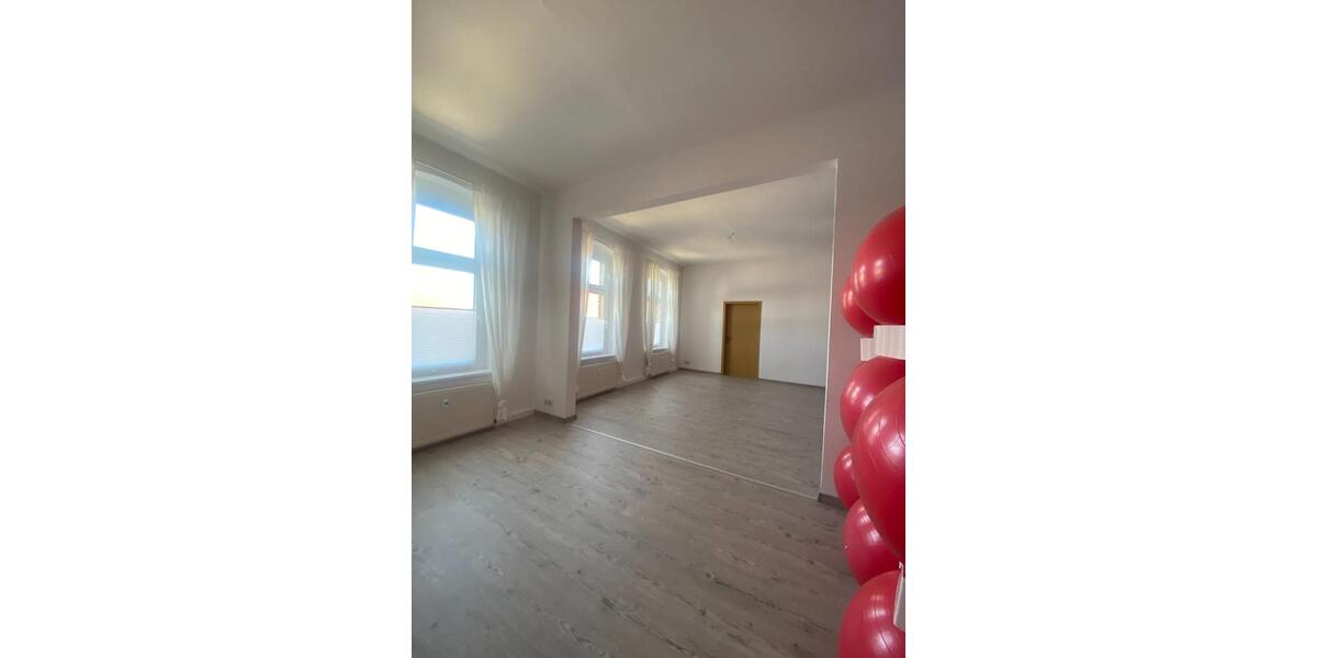 Helle Praxis- oder Büroräume im Erdgeschoss auf dem Breiteweg in Egeln zimmer