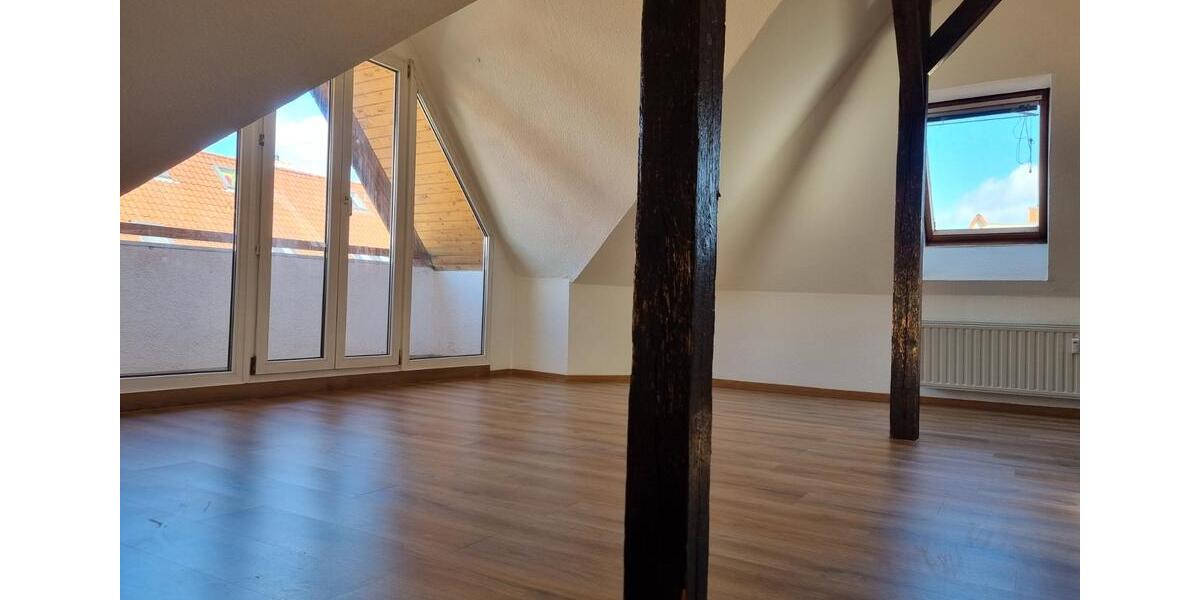 Dachgeschoßwohnung Halberstadt - 3 Zimmer, 60 m&sup2;, 320&euro; | Angebot:25919975