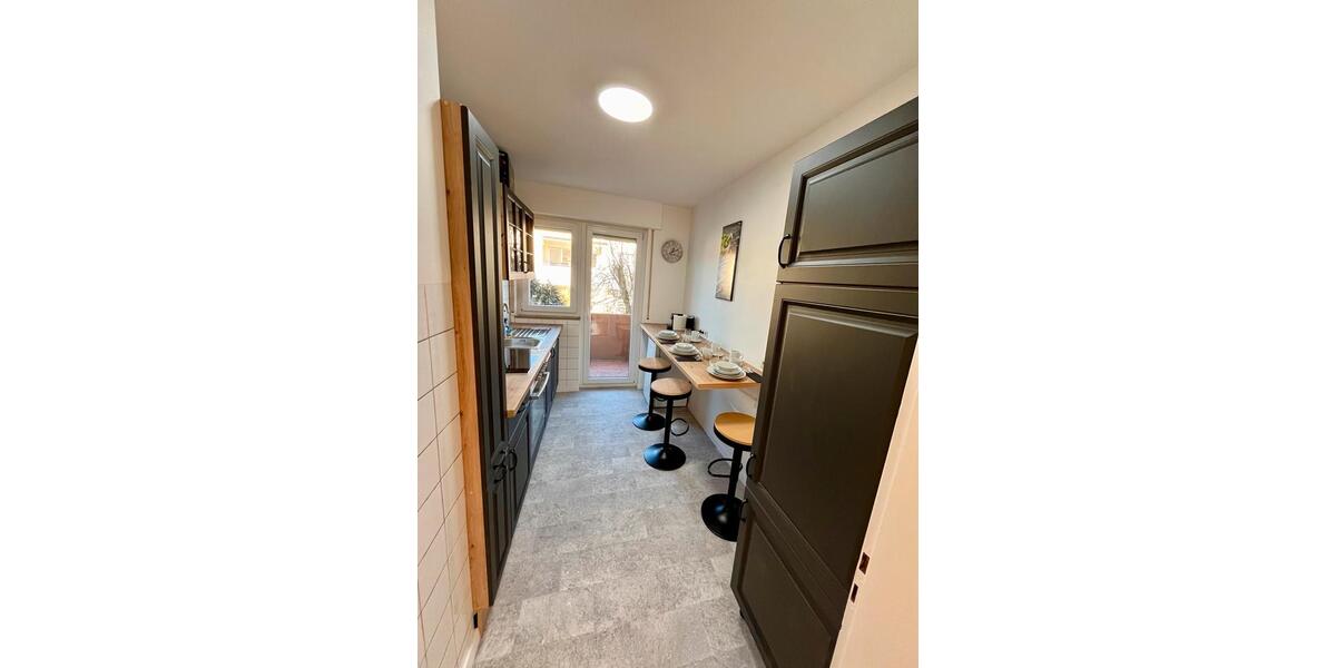 Wohnen auf Zeit Fellbach - 3 Zimmer, 72 m&sup2;, 480&euro; | Angebot:25051521