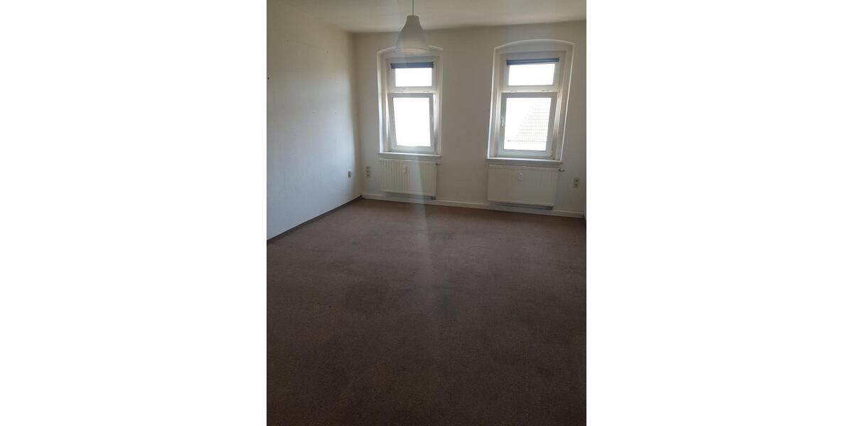 Dachgeschoßwohnung Rochlitz - 3 Zimmer, 82 m&sup2;, 533&euro; | Angebot:25439276