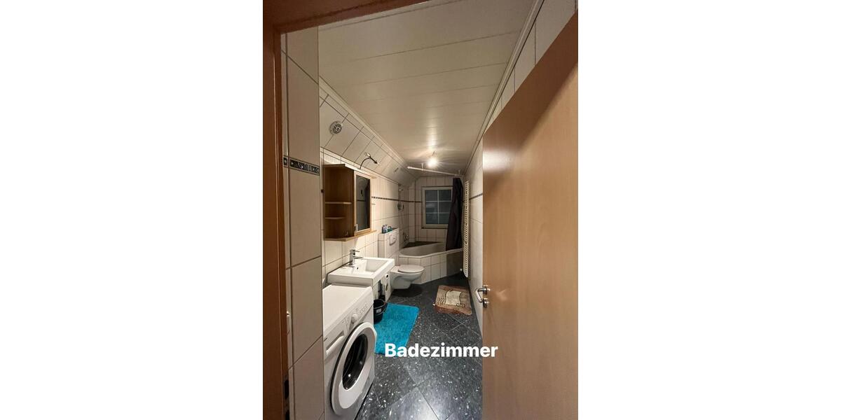Wohnen auf Zeit Hilchenbach - 7 Zimmer, 140 m&sup2;, 25&euro; | Angebot:26003726