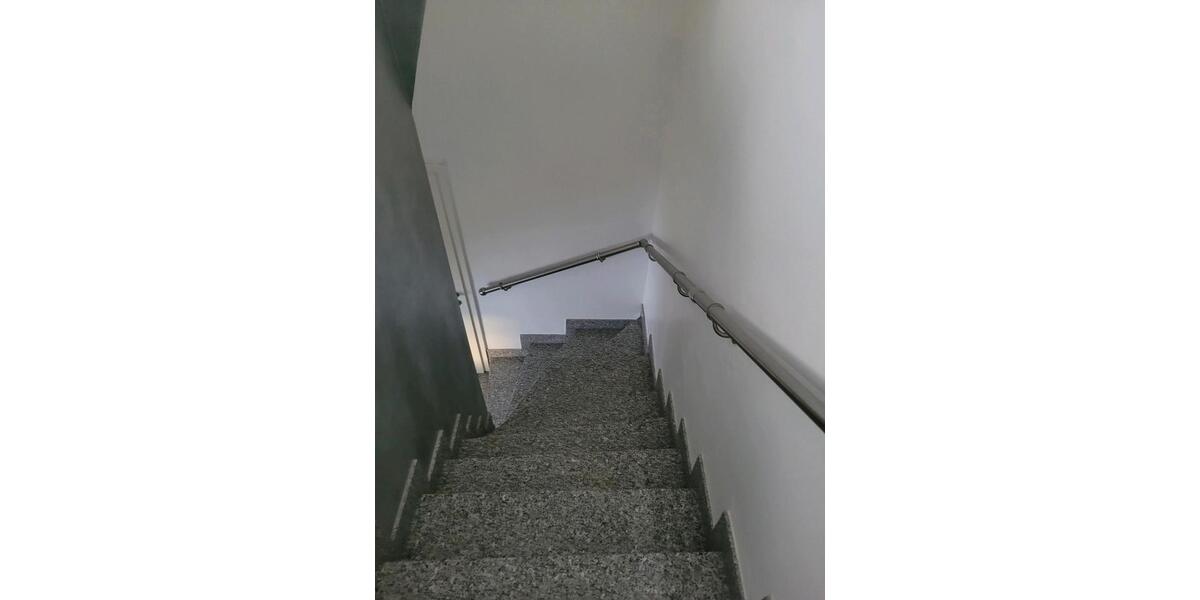 Etagenwohnung Köln Chorweiler - 2 Zimmer, 55 m&sup2;, 1.100&euro; | Angebot:26582071