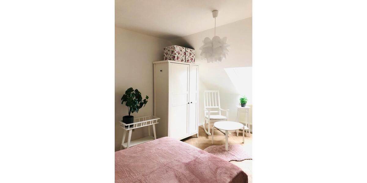 Wohnen auf Zeit Hof Altstadt - 1 Zimmer, 20 m&sup2;, 420&euro; | Angebot:24820313