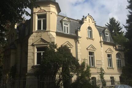 Studiowohnung in repräsenativer Villa in ruhiger Lage am Ilmpark 2 zimmer