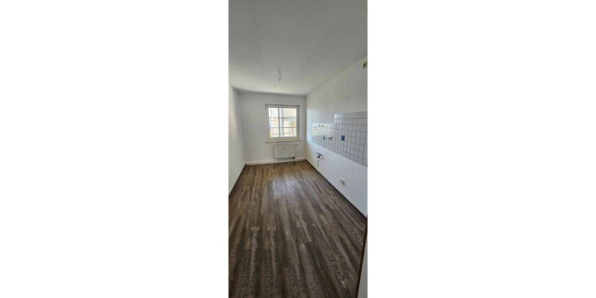 Etagenwohnung Hartmannsdorf - 2 Zimmer, 44 m&sup2;, 280&euro; | Angebot:26486526