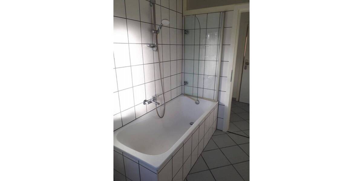 Etagenwohnung Krefeld Cracau - 2 Zimmer, 56 m&sup2;, 470&euro; | Angebot:23788839