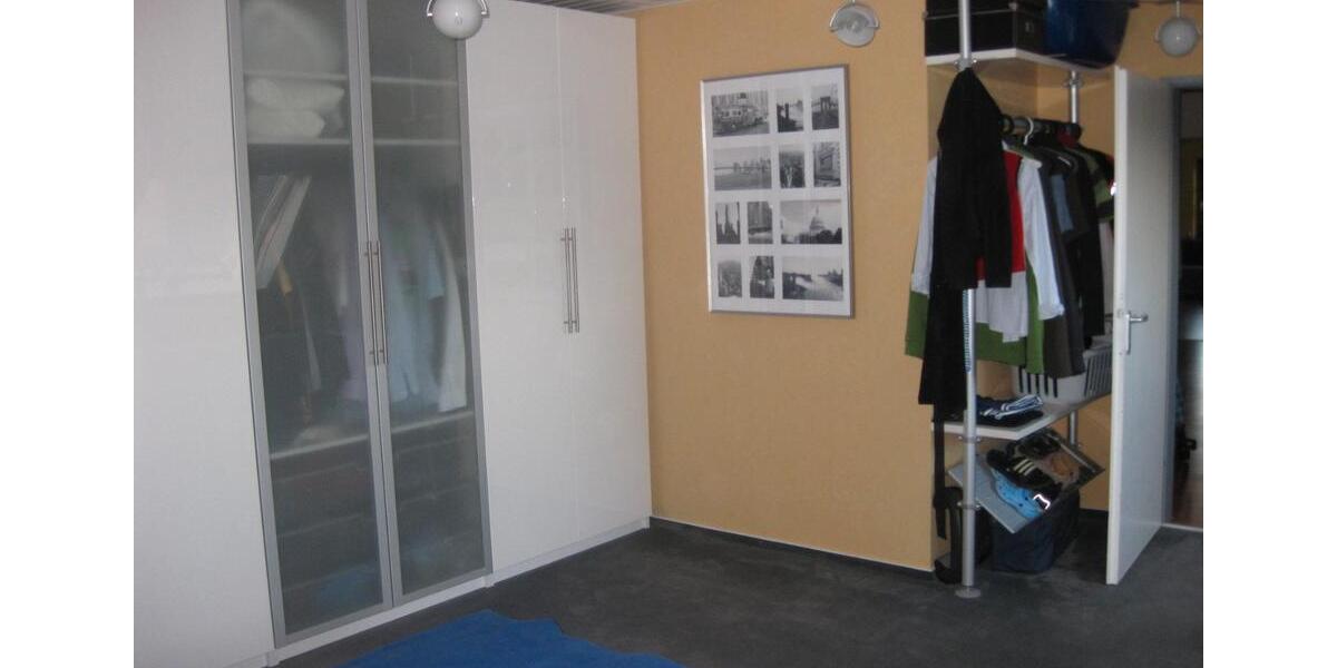 Dachgeschoßwohnung Burg (Dithmarschen) - 3 Zimmer, 125 m&sup2;, 996&euro; | Angebot:26039317