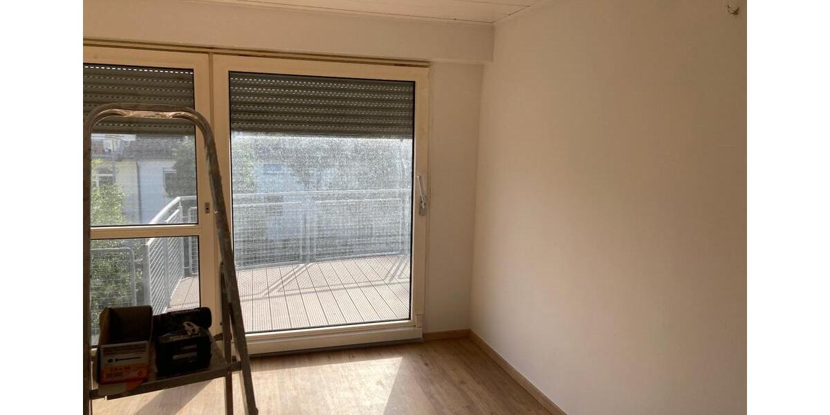 Dachgeschoßwohnung Münster Mitte-Süd - 3 Zimmer, 110 m&sup2;, 1.500&euro; | Angebot:25406231
