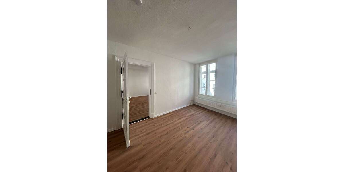 Etagenwohnung Lüneburg - 3 Zimmer, 95 m&sup2;, 1.150&euro; | Angebot:26445874
