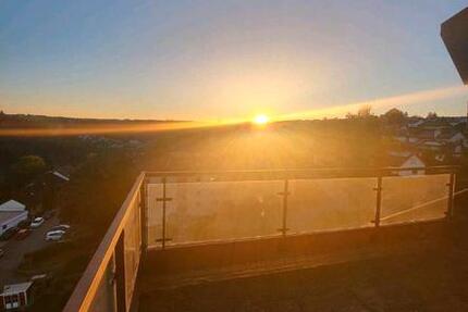 Wohnung Egenhausen - 5 Zimmer, 144 m&sup2;, 1.000&euro; | Angebot:25120831