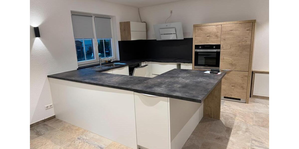 Erdgeschoßwohnung Freudenstadt - 2 Zimmer, 95 m&sup2;, 1.465&euro; | Angebot:25457003