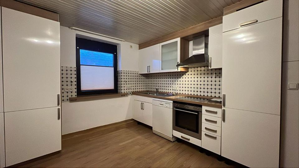 Etagenwohnung Heiligenhafen - 5 Zimmer, 160 m&sup2;, 1.280&euro; | Angebot:23630366