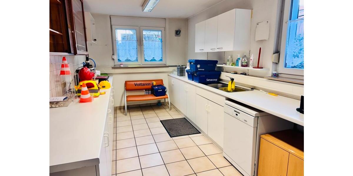 Gewerbeobjekt Wehr - 1.500&euro; | Angebot:18923511