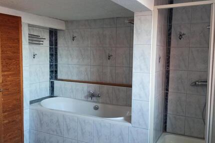 Wohnung Rot am See - 5 Zimmer, 1 m&sup2;, 16&euro; | Angebot:25405940