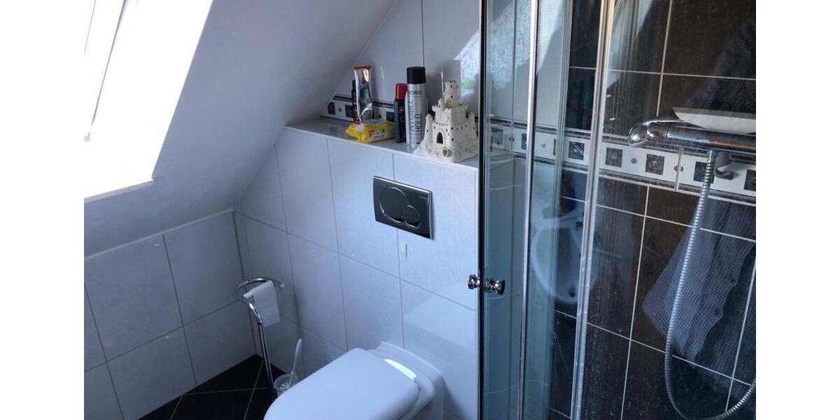 Einfamilienhaus Einbeck - 7 Zimmer, 220 m&sup2;, 1.890&euro; | Angebot:24976077