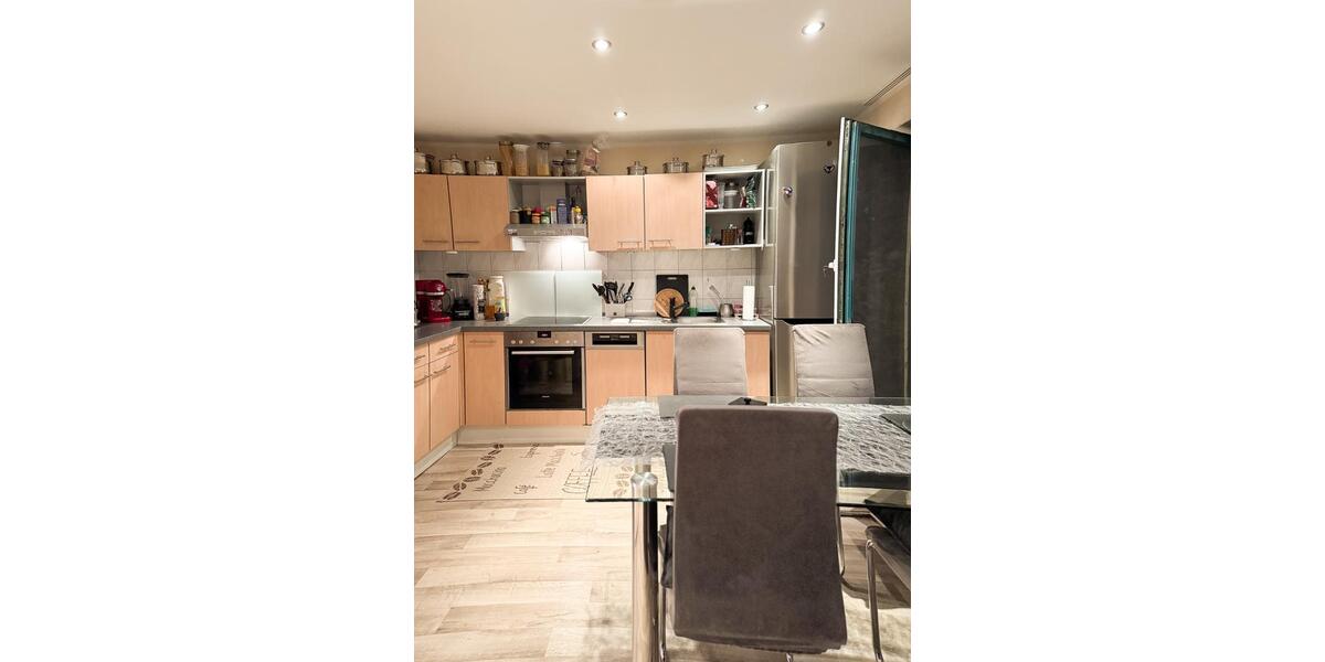 Wohnen auf Zeit Rostock - 3 Zimmer, 80 m&sup2;, 1.100&euro; | Angebot:26517692