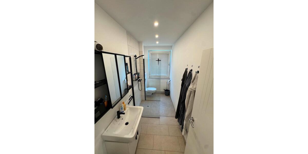 Wohnen auf Zeit Osnabrück - 4 Zimmer, 95 m&sup2;, 380&euro; | Angebot:26302515