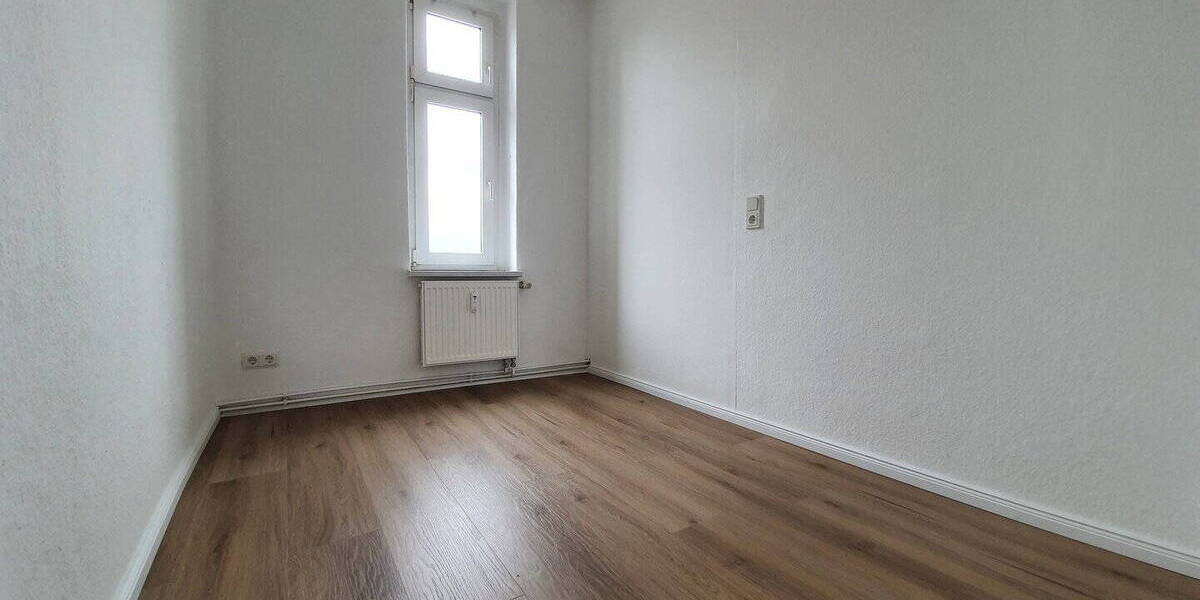 Etagenwohnung Velten Heidekrug - 2 Zimmer, 81 m&sup2;, 1.025&euro; | Angebot:26154500