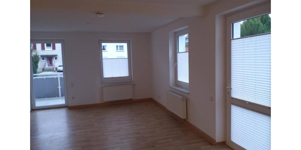 Erdgeschoßwohnung Rinteln - 2 Zimmer, 73 m&sup2;, 547&euro; | Angebot:24933505