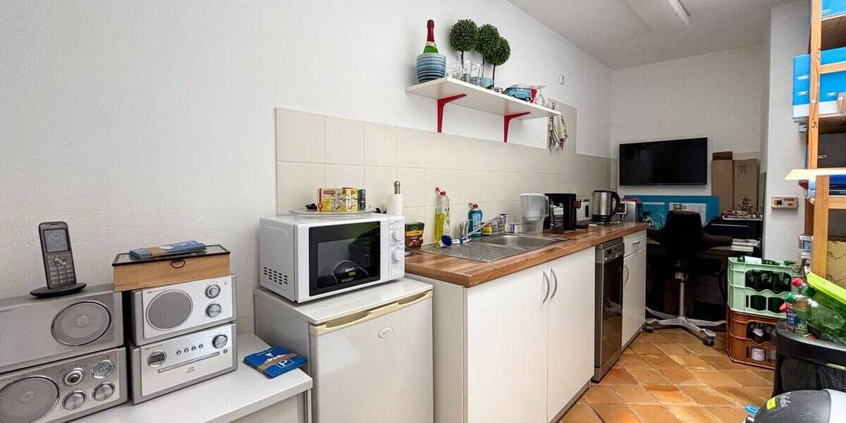 Gewerbeobjekt Limburg - 2 Zimmer, 760&euro; | Angebot:25708025