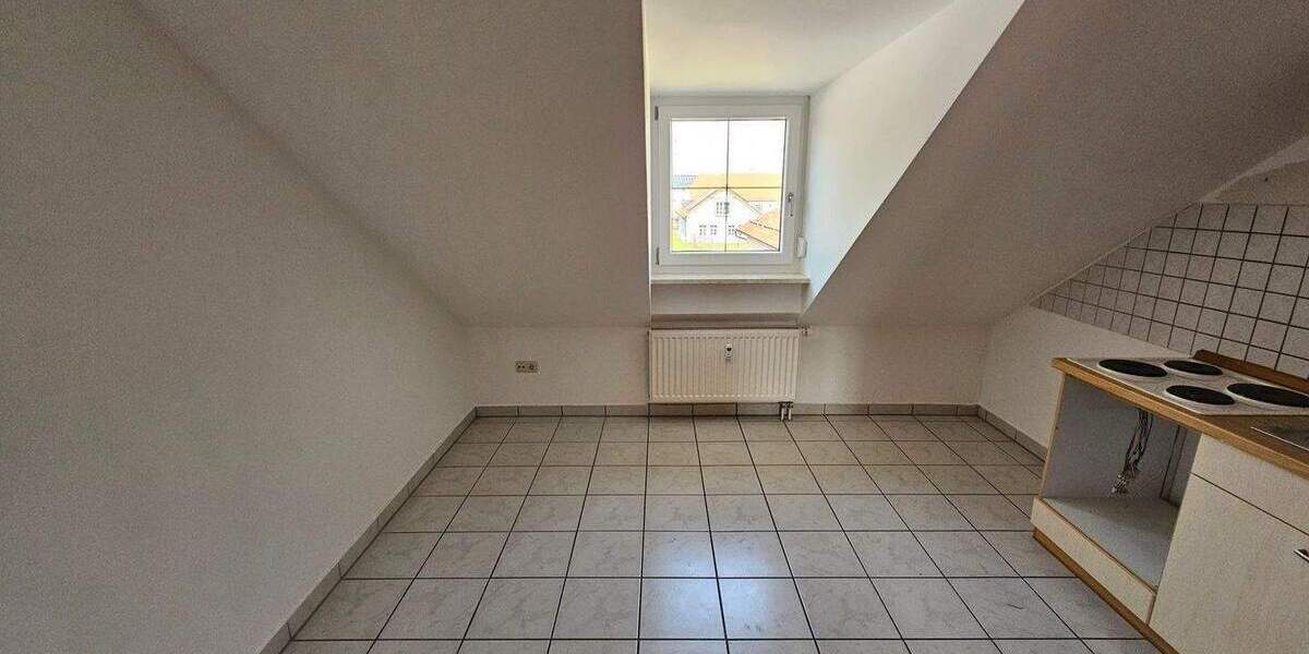 Etagenwohnung Unterneukirchen - 2 Zimmer, 68 m&sup2;, 520&euro; | Angebot:25927051