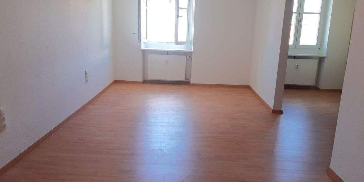 Etagenwohnung Hirschau - 3 Zimmer, 117 m&sup2;, 899&euro; | Angebot:25665489