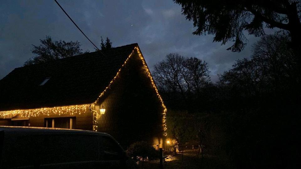 2 Zimmer in Einfamilienhaus-nur weibliche Beweberinnen 2 zimmer