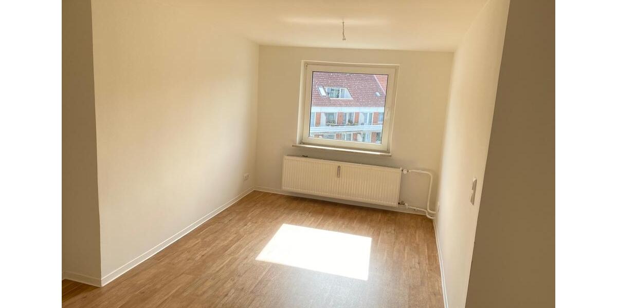 Dachgeschoßwohnung Hamburg Borgfelde - 1.5 Zimmer, 42 m&sup2;, 627&euro; | Angebot:25977020