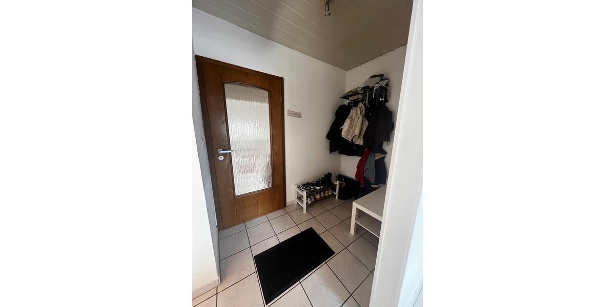 Dachgeschoßwohnung Heusweiler - 3 Zimmer, 85 m&sup2;, 510&euro; | Angebot:26225909