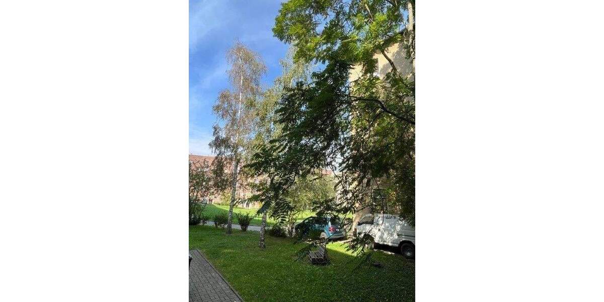 Etagenwohnung Halle (Saale) Innenstadt - 2 Zimmer, 38 m&sup2;, 330&euro; | Angebot:26704366